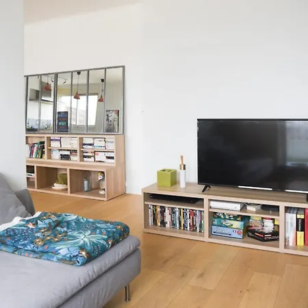50 M Unoverlooked Nest With Eiffel Tower View * 파리