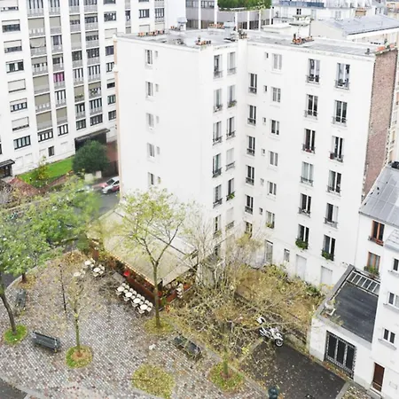 50 M Unoverlooked Nest With Eiffel Tower View شقة
